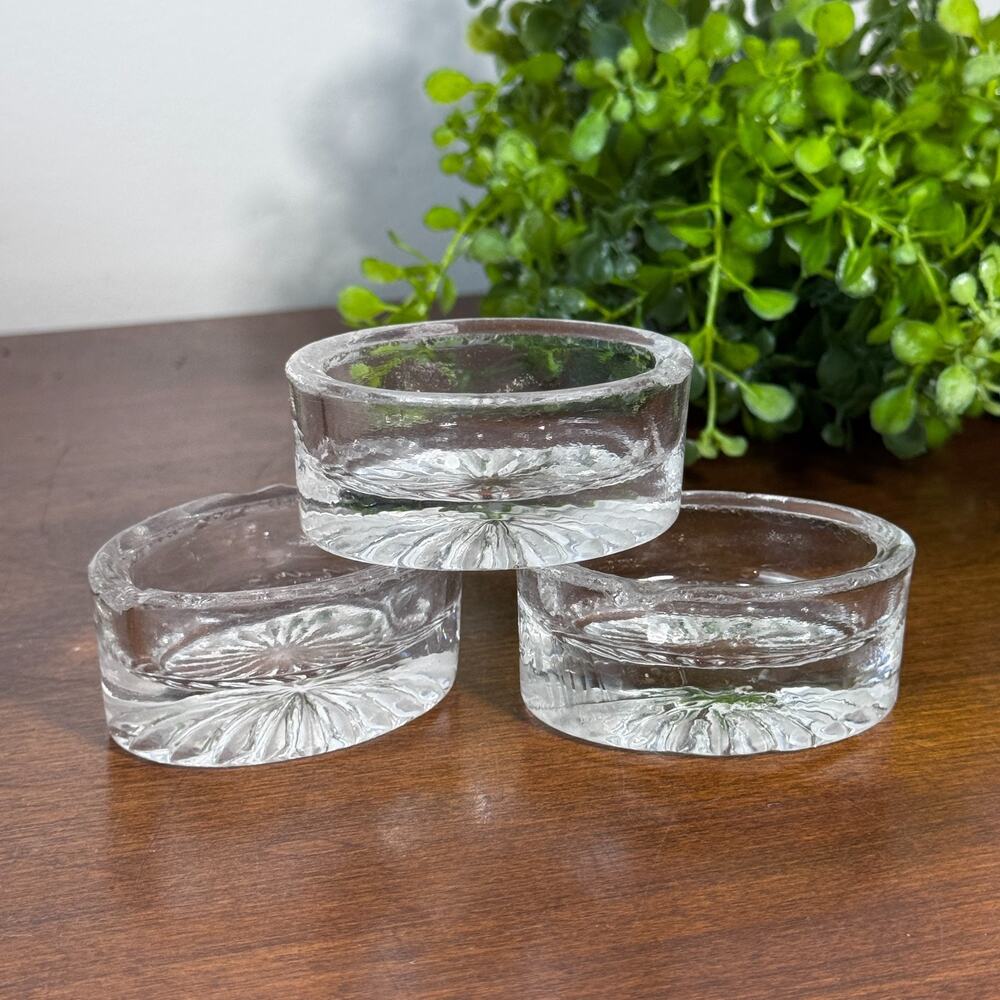 Vintage Set of 3 Vintage Oval Glass Salt Cellars 1.5x2"